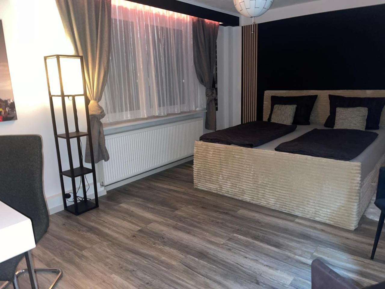 גוסלר Schicke Ferienwohnung Mit Harzblick Fuer 1-2 Oder 1-4 Personen מראה חיצוני תמונה